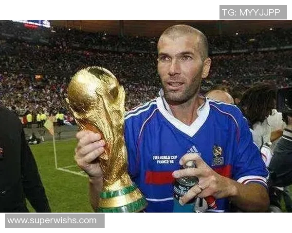 探寻足球历史中从未领到红牌的传奇球星是谁